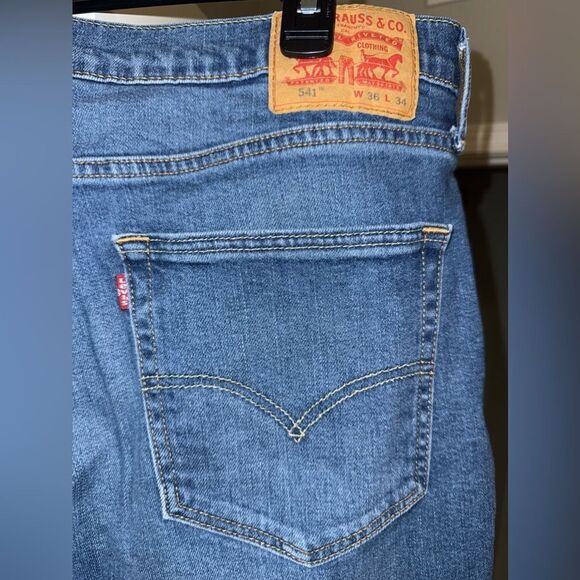 MENS Levi's Blue Straight Jeans Classic Style - Picture 6 of 8